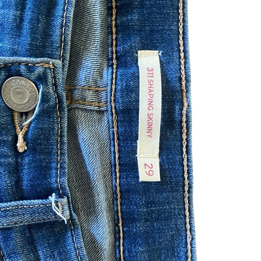 Levi’s 311 Shaping Skinny Woman’s Jeans. Size 29. - Picture 8 of 9